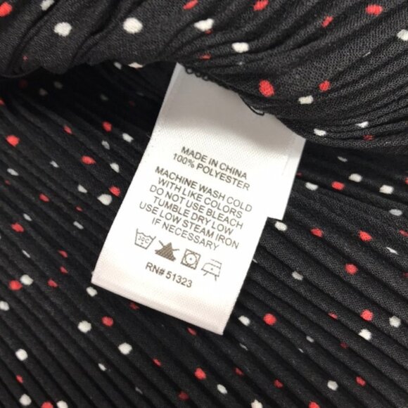 1.state Pleated Dot-Print Halter Top - Picture 6 of 7